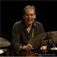 Ari Hoenig